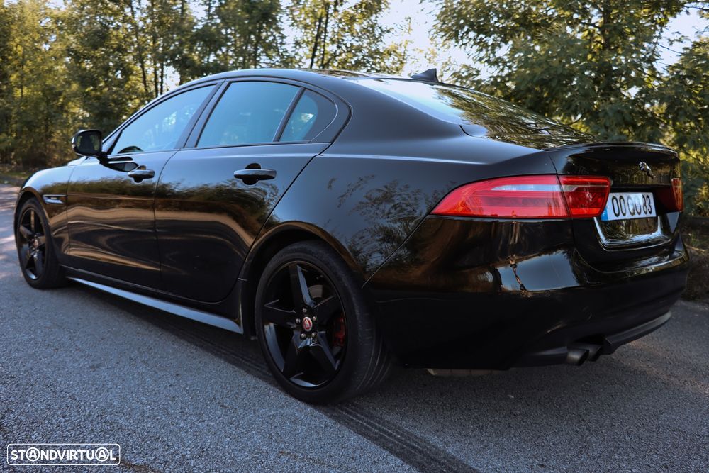Jaguar XE 2.0 D R-Sport Aut. - 3