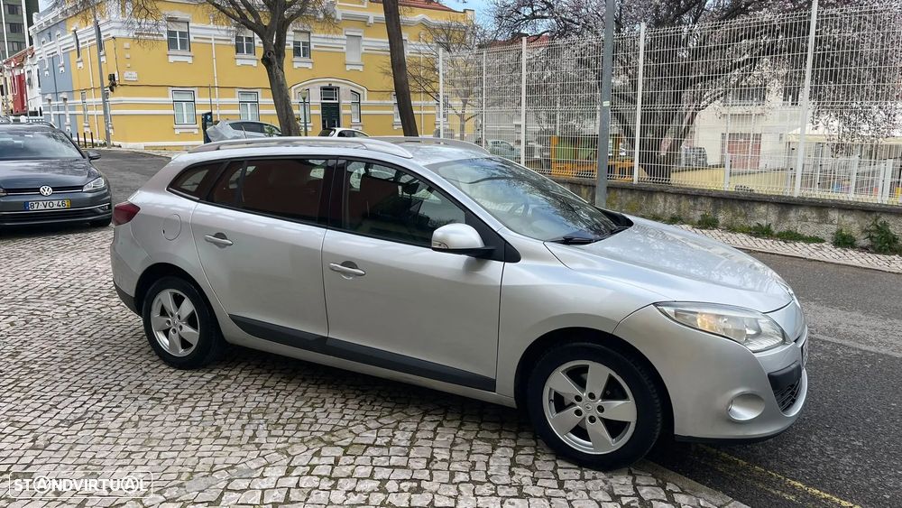 Renault Mégane Sport Tourer 1.5 dCi Dynamique - 1