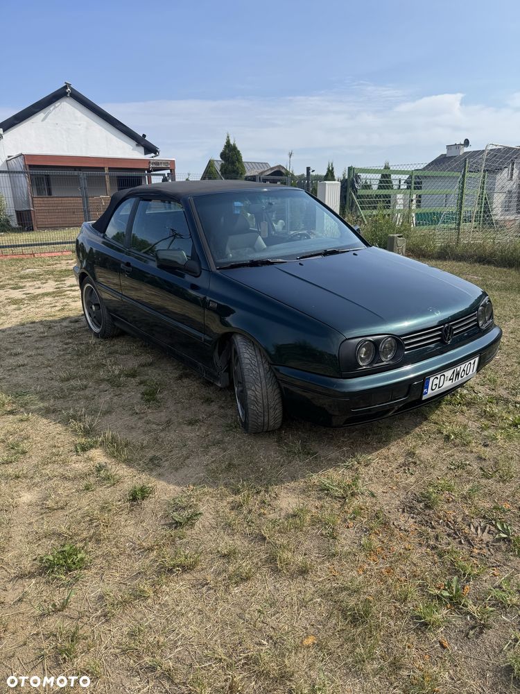 Volkswagen Golf - 4