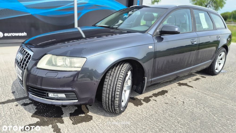 Audi A6 Avant 2.4 - 6