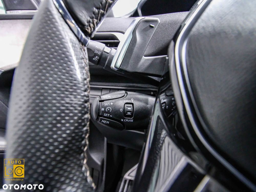 Peugeot 3008 2.0 BlueHDi GT S&S EAT8 - 33