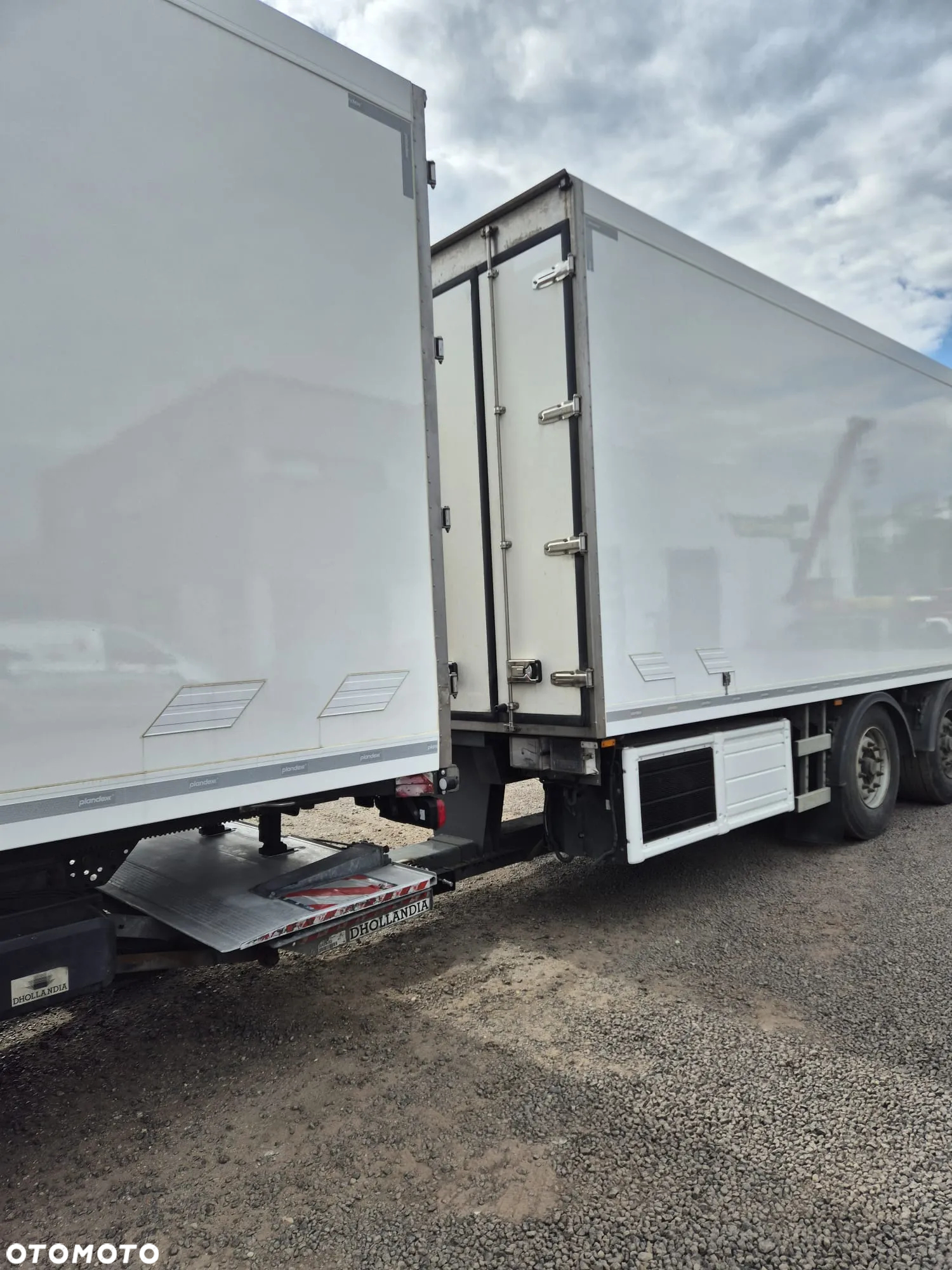 Inny Przejazdowy Plandex PTL18 z zabudową - 12