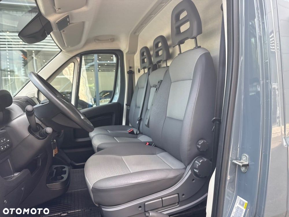 Opel Movano - 10