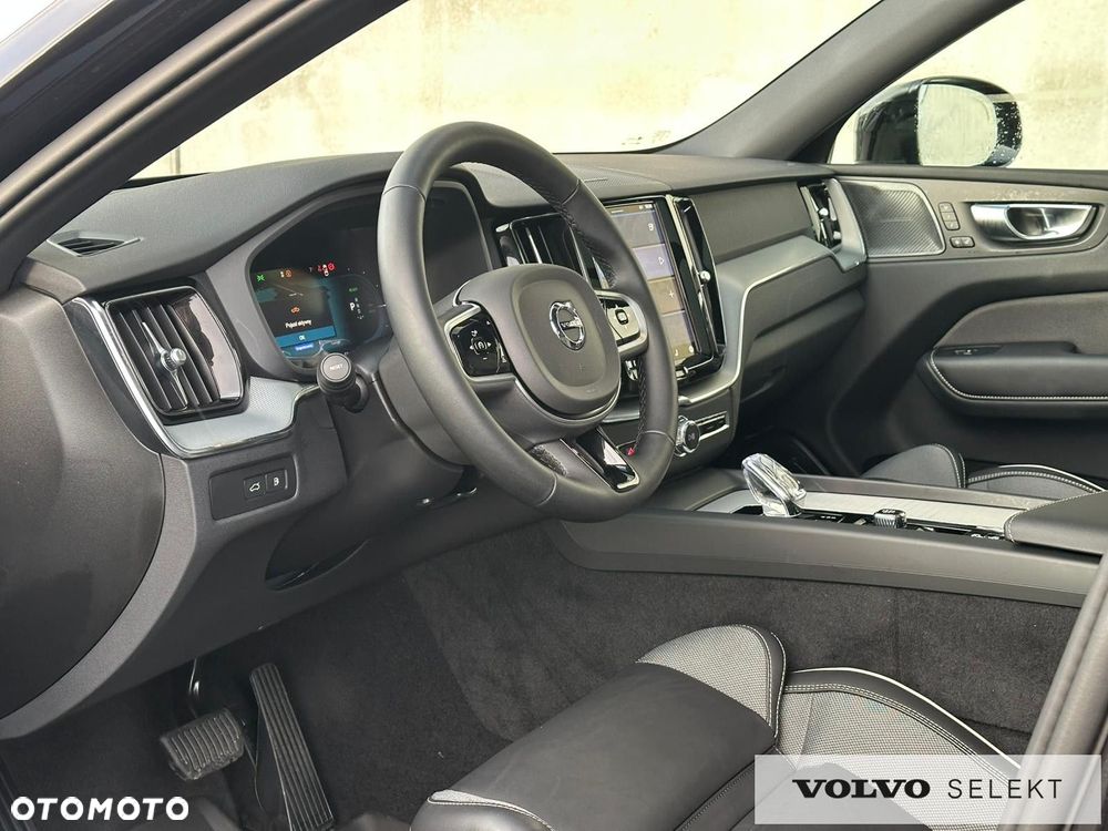 Volvo XC 60 - 25