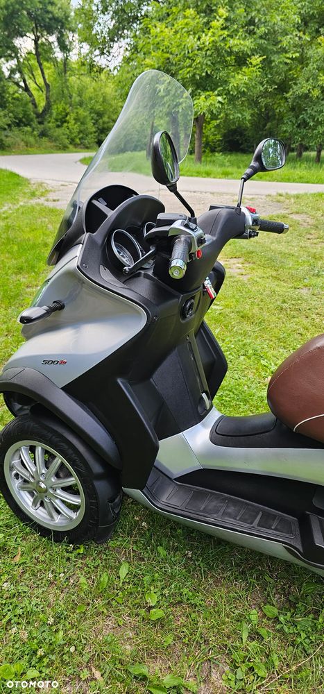Piaggio MP-3 - 27