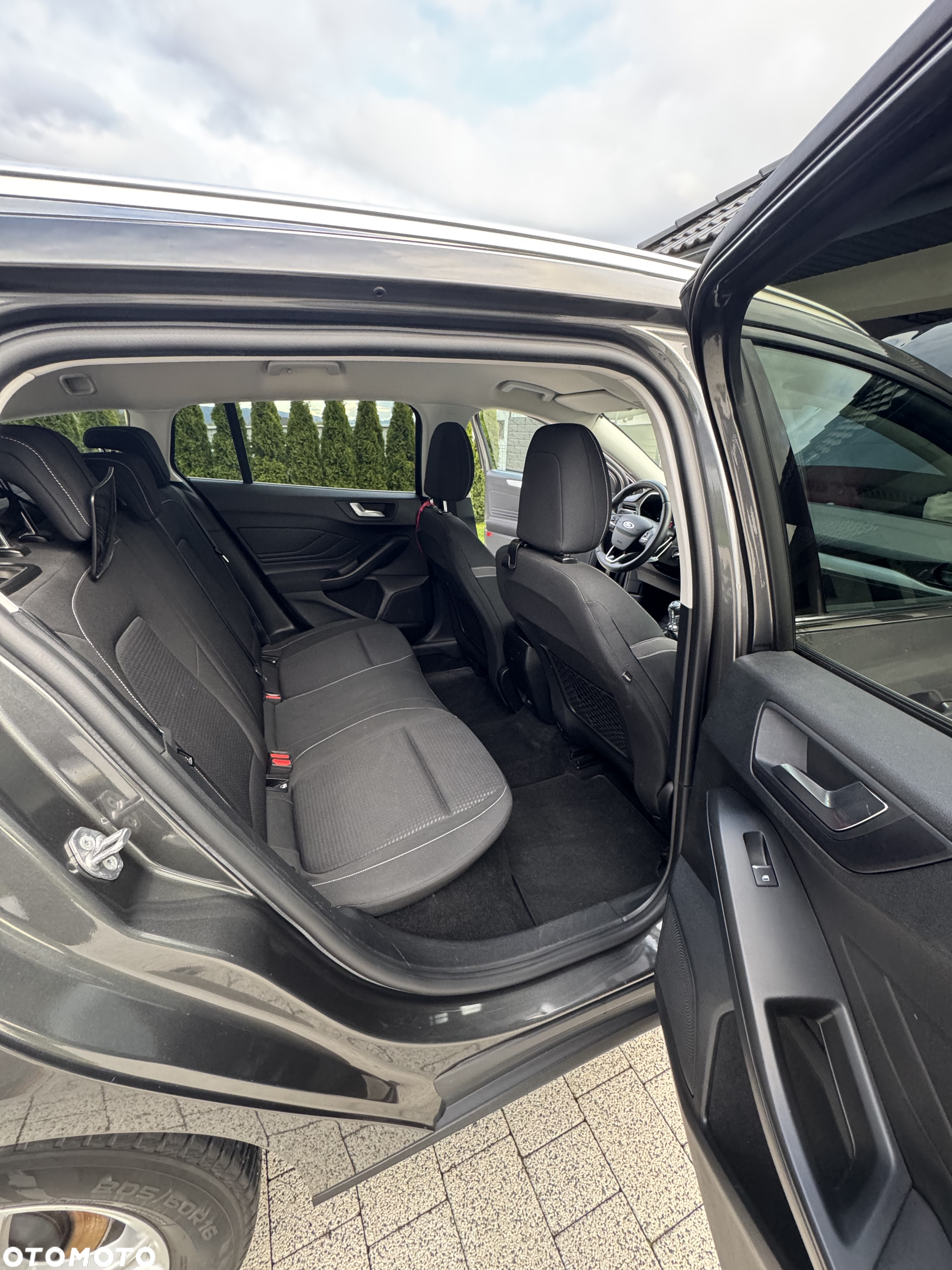Ford Focus 1.5 TDCi Gold X - 13