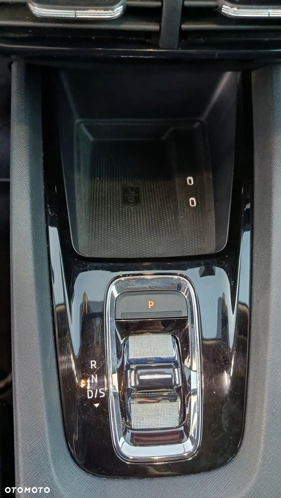 Skoda Octavia 2.0 TDI DSG Tour - 16