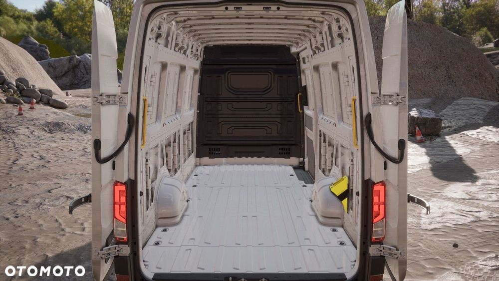 Volkswagen Crafter - 14