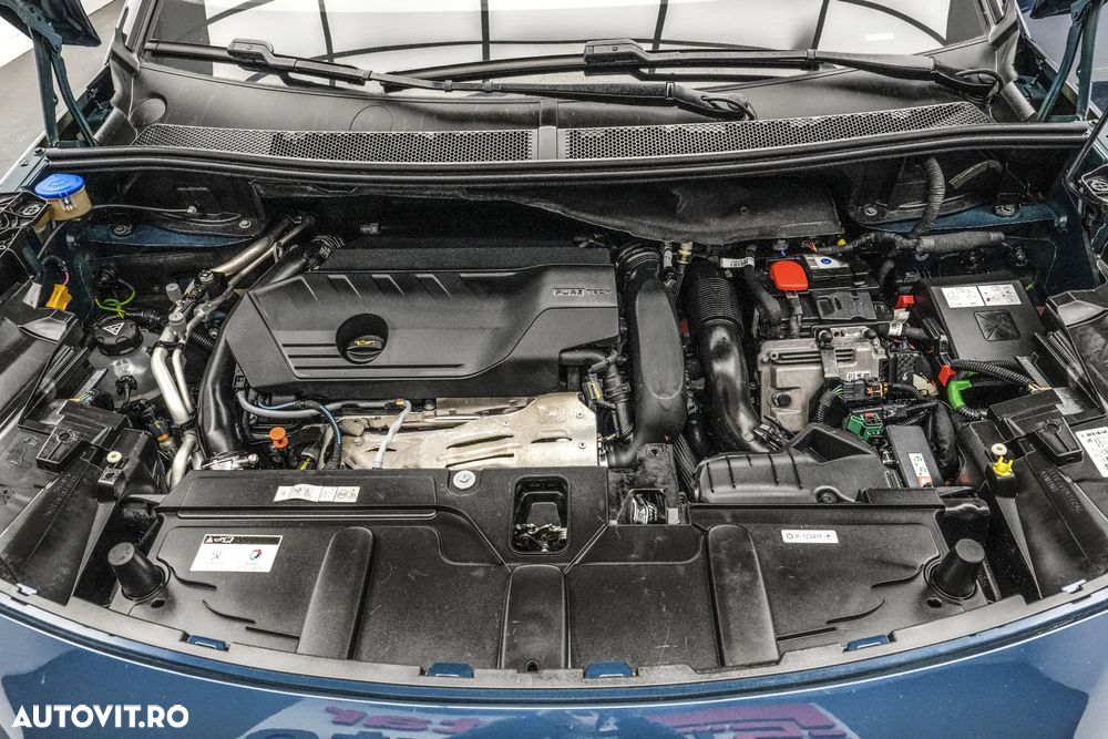 Peugeot 3008 PHEV 225 EAT8 Allure Pack - 23