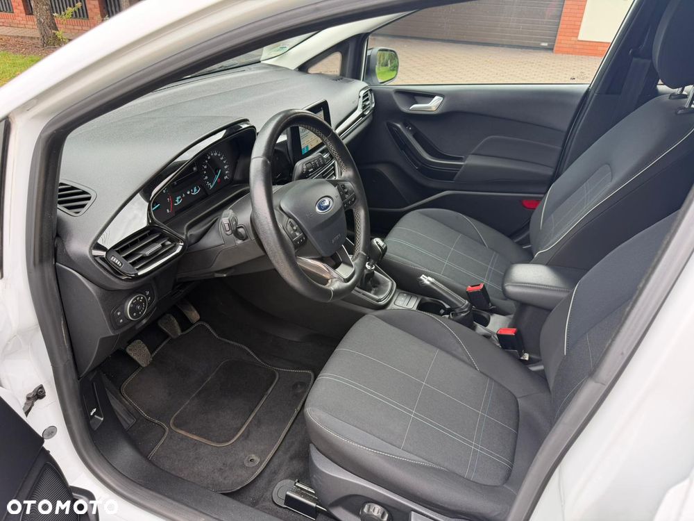 Ford Fiesta - 13