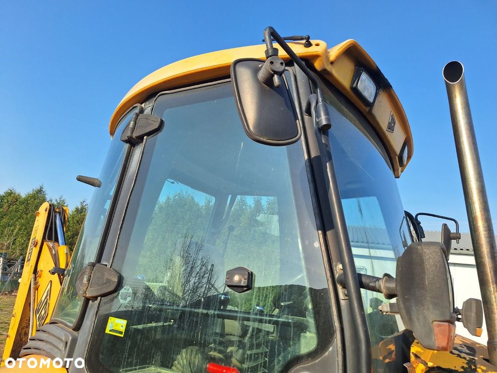 JCB 3Cx 4X4 - 20