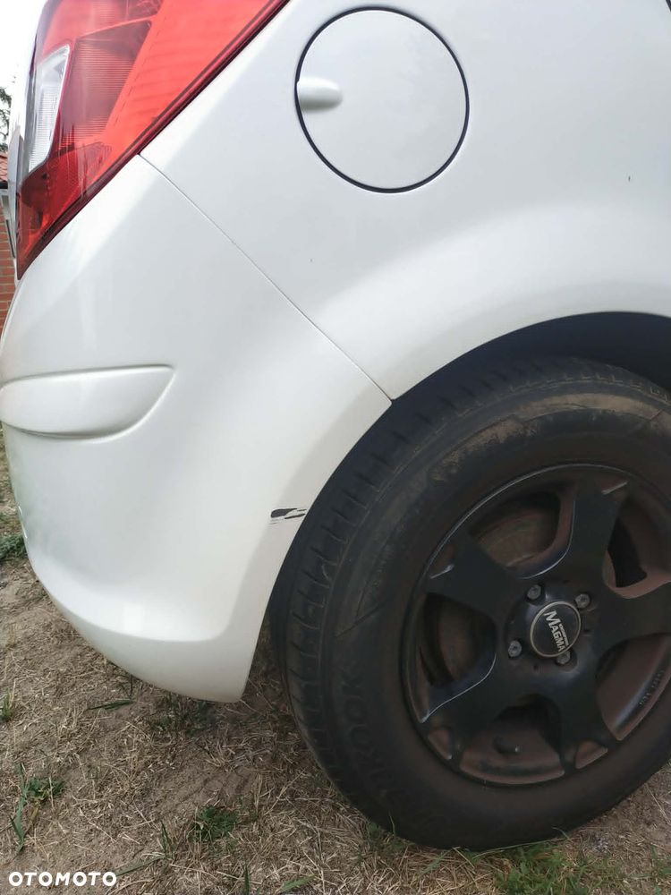 Opel Corsa - 16