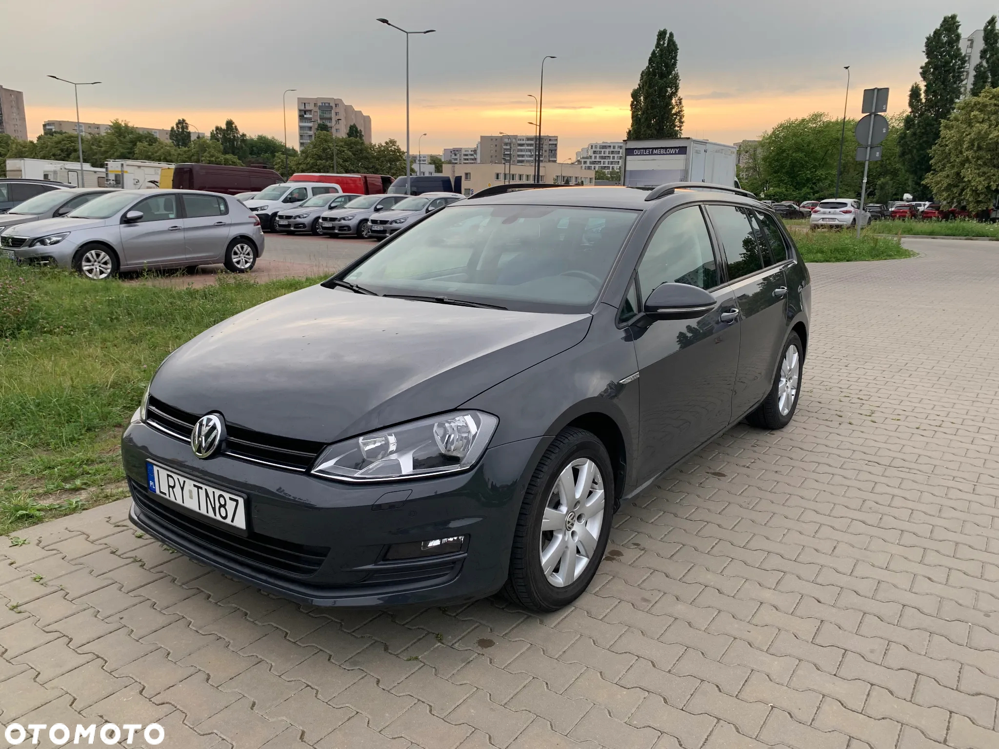 Volkswagen Golf - 4