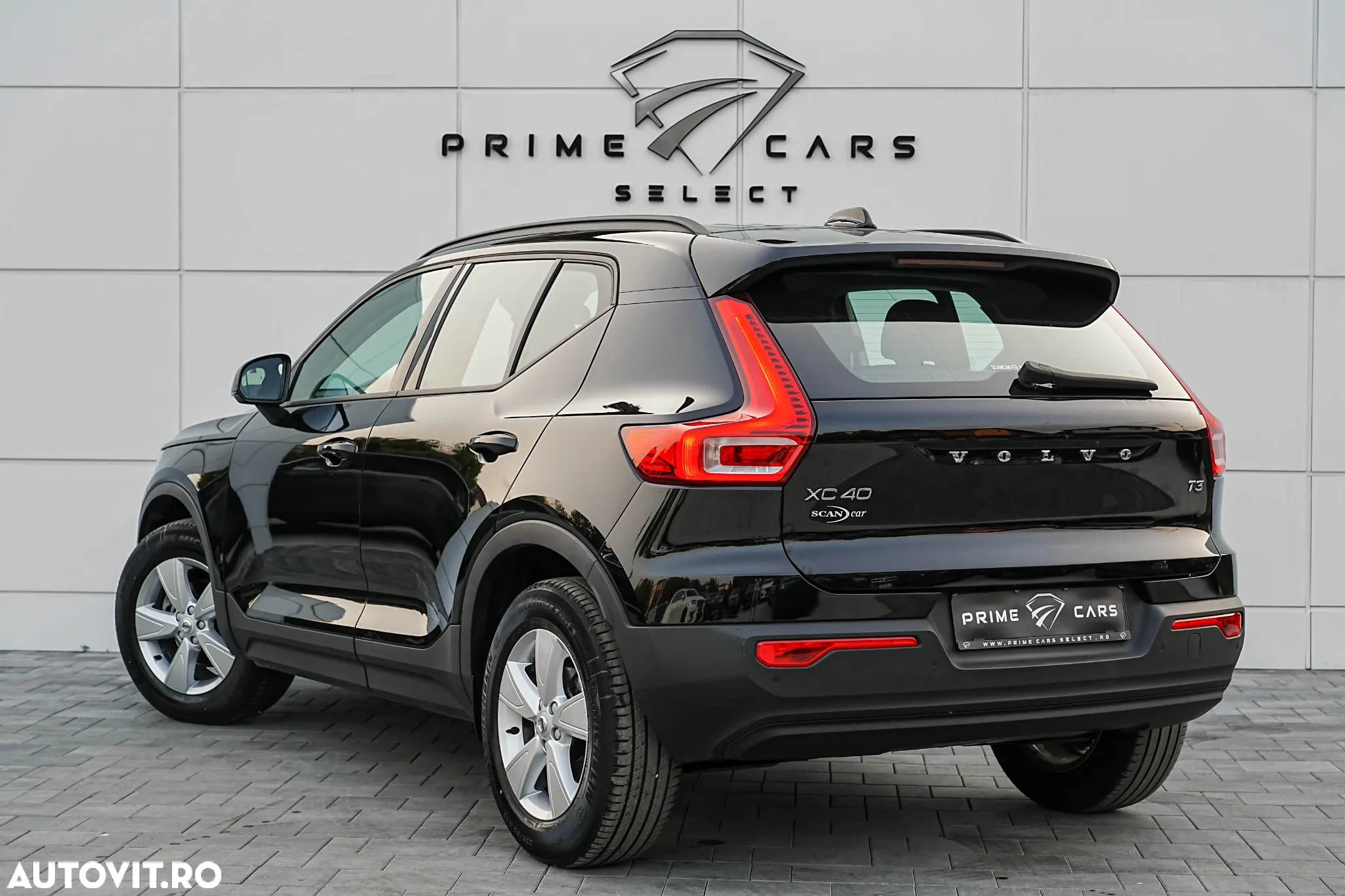 Volvo XC 40 T3 Geartronic - 4