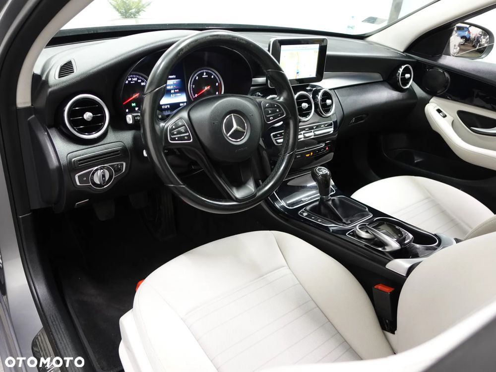 Mercedes-Benz Klasa C 180 (BlueTEC) d - 21