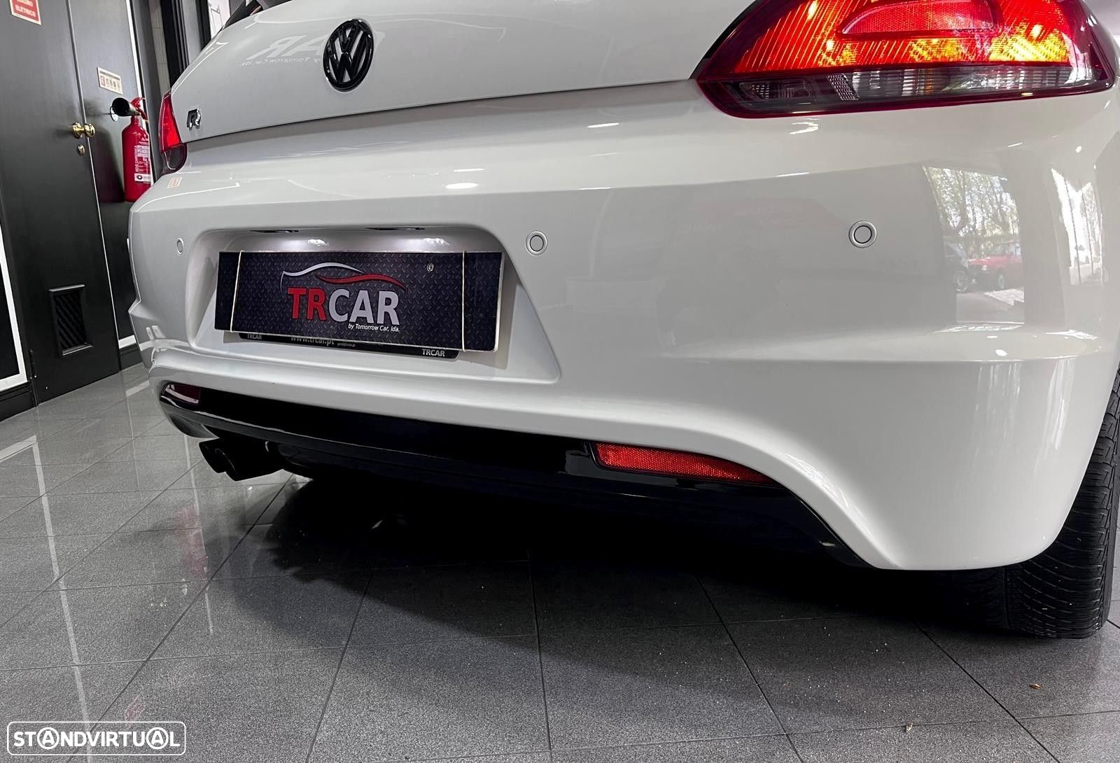 VW Scirocco 2.0 TDI Sport DSG - 15