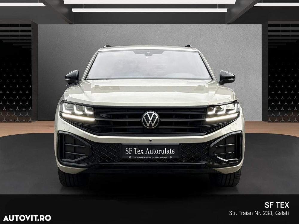 Volkswagen Touareg V6 TDI 4MOTION R-Line - 28
