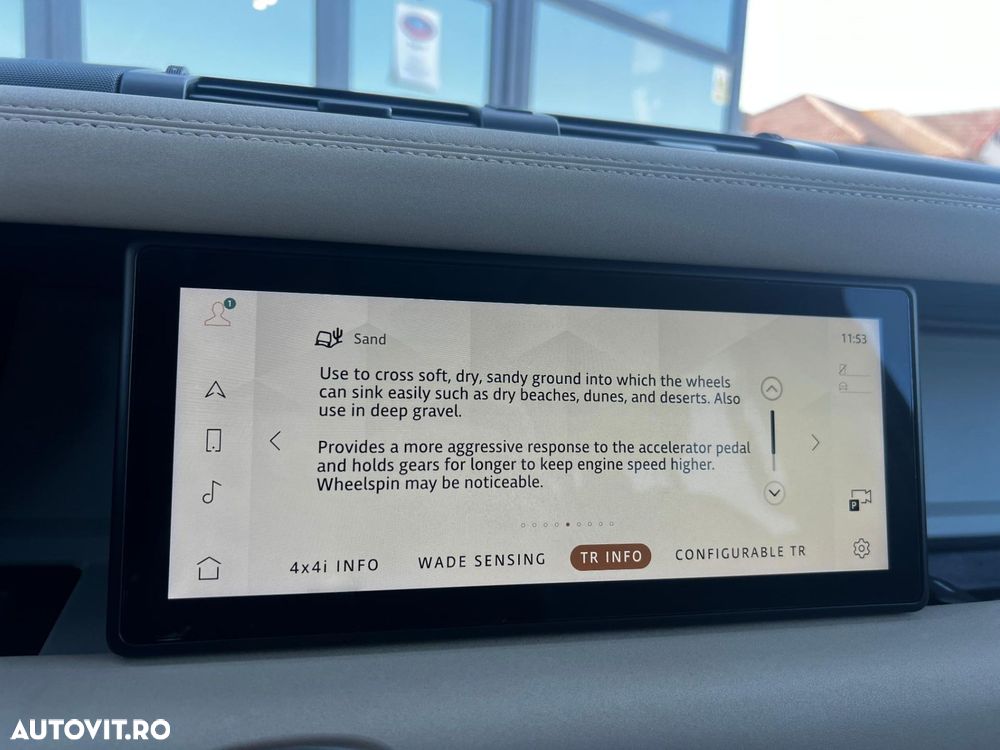 Land Rover Defender - 40