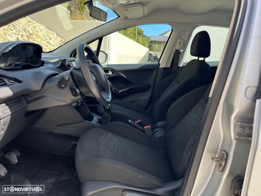 Peugeot 208 1.2 VTi Access - 7