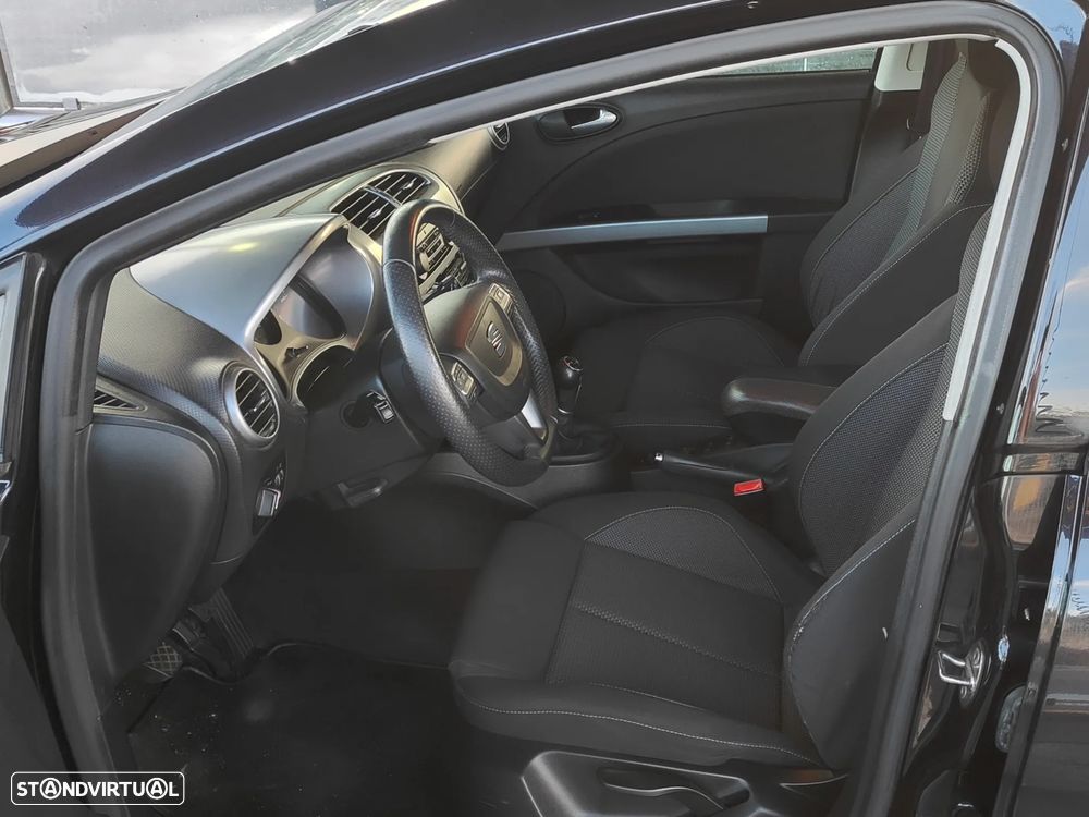 SEAT Leon 1.9 TDI Sport DPF - 12