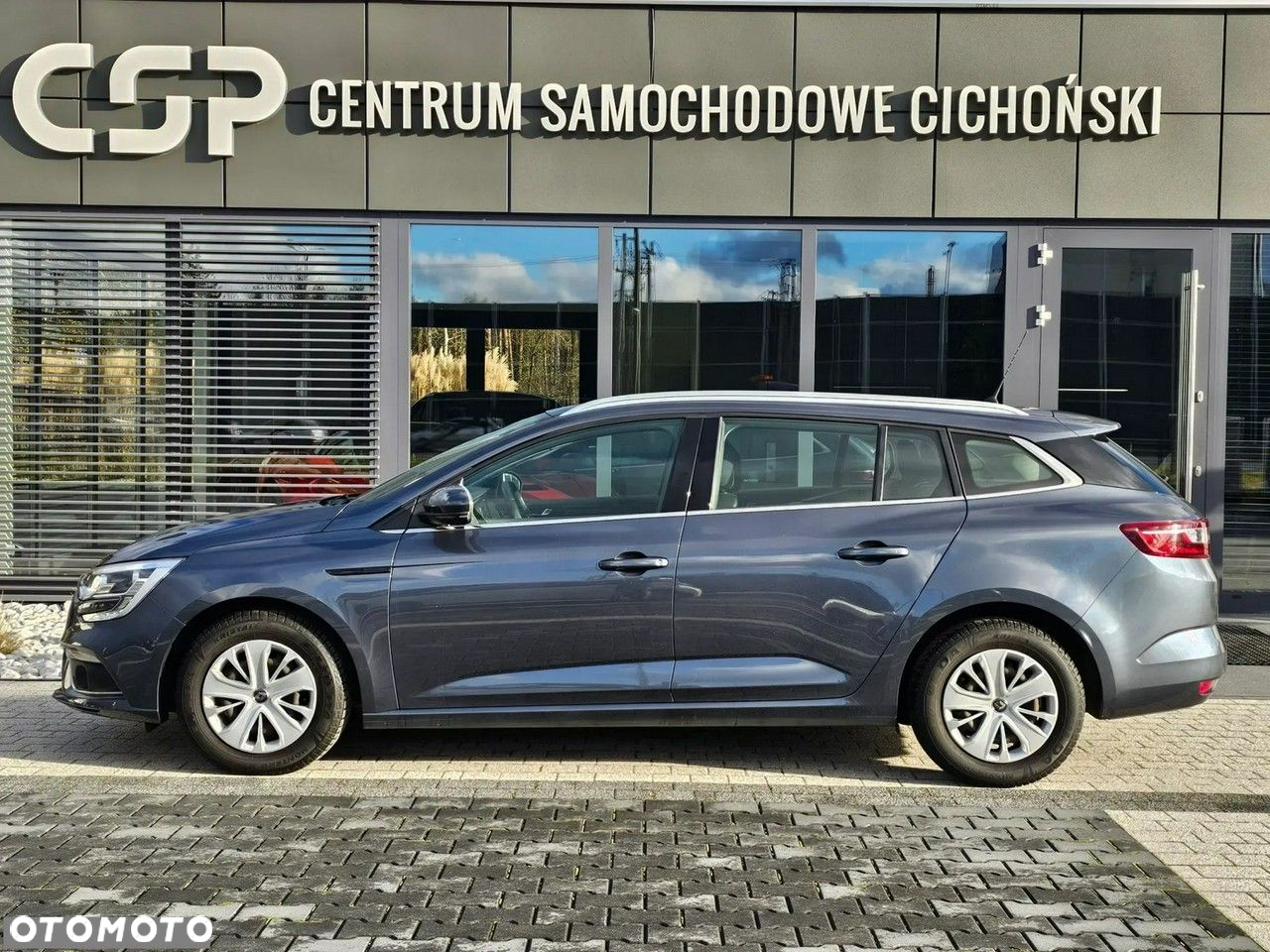 Renault Megane 1.3 TCe FAP Intens - 24