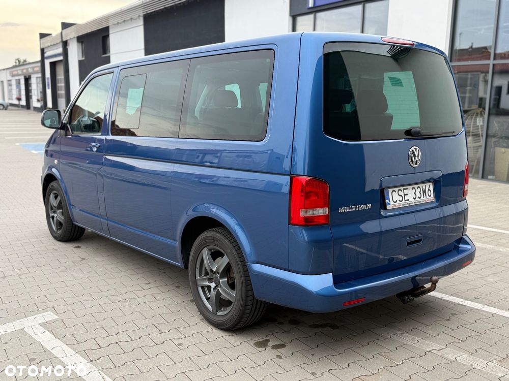 Volkswagen Multivan - 20