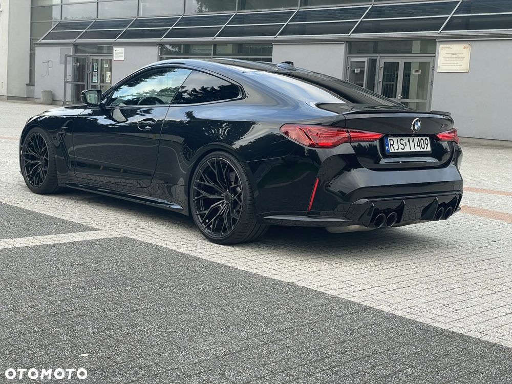 BMW M4 Competition - 5