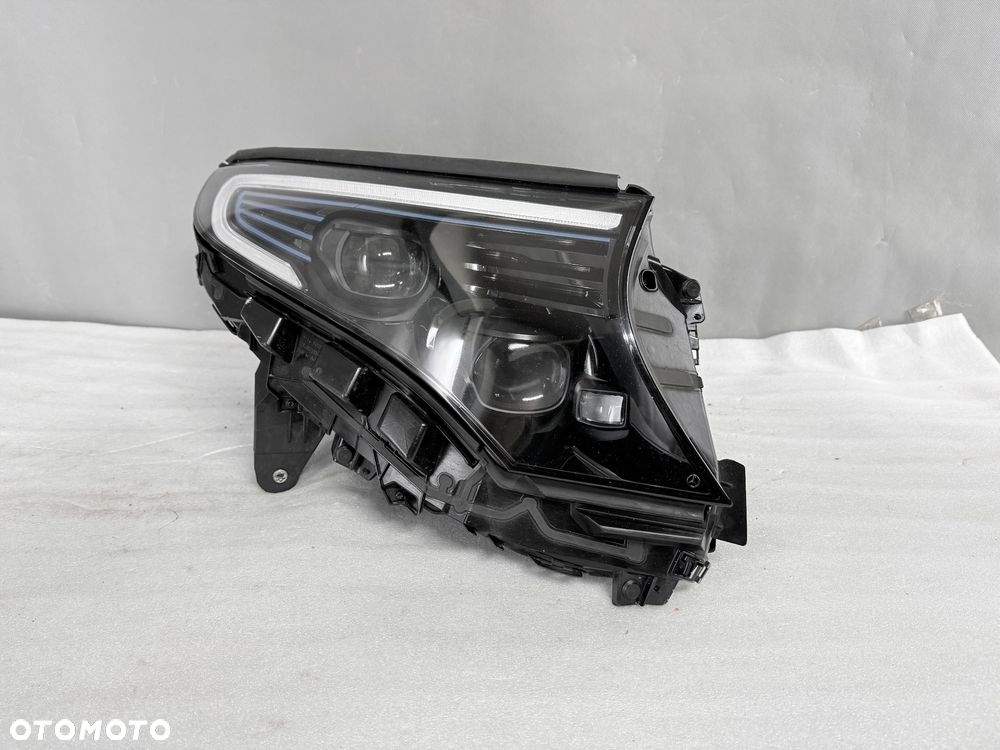 Lampa przednia prawa Mercedes-Benz EQC A293 W293 A2939060201 - 1