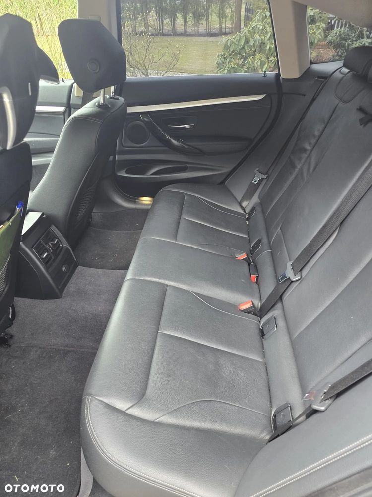 BMW 3GT 320d Luxury Line - 10