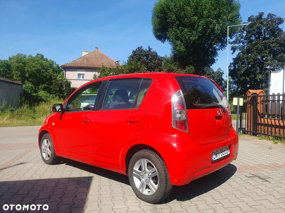 Daihatsu Sirion 1.3 CooLine - 4