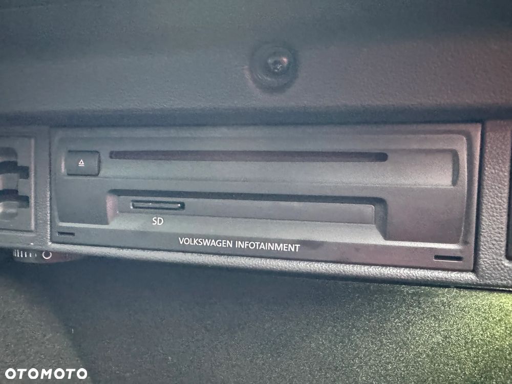 Volkswagen Golf 1.4 TSI (BlueMotion Technology) Comfortline - 28