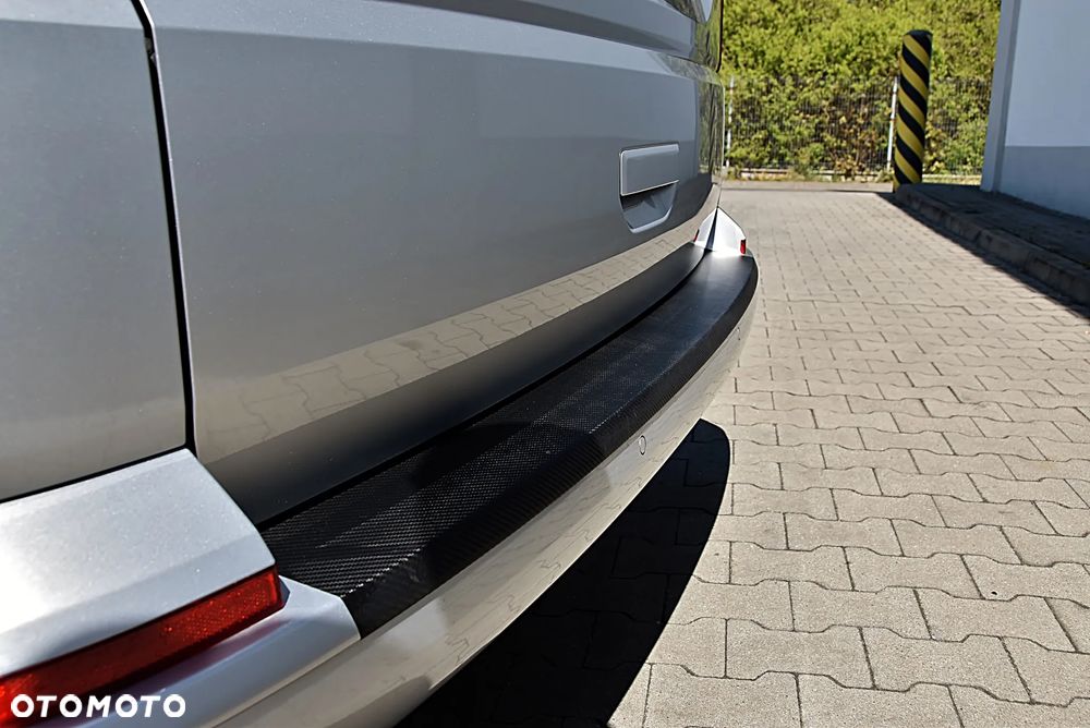Volkswagen Caravelle 2.0 TDI L2 Comfortline DSG - 11