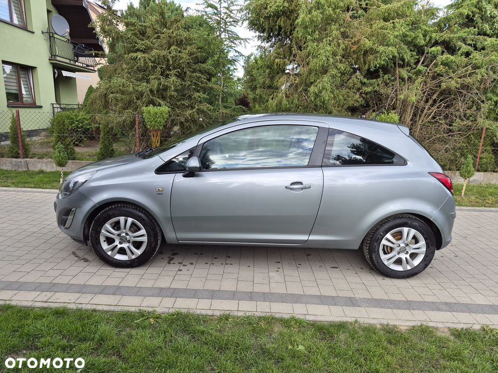 Opel Corsa - 2