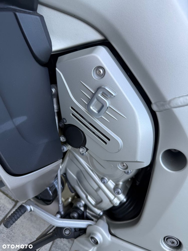 BMW K - 9