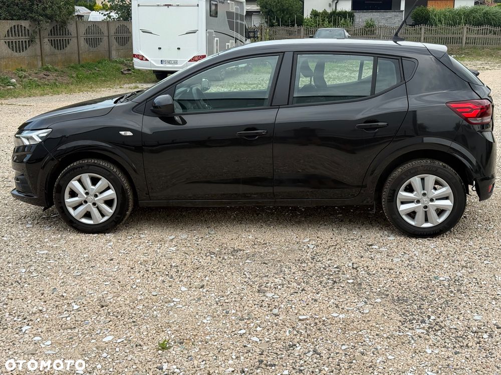 Dacia Sandero - 8