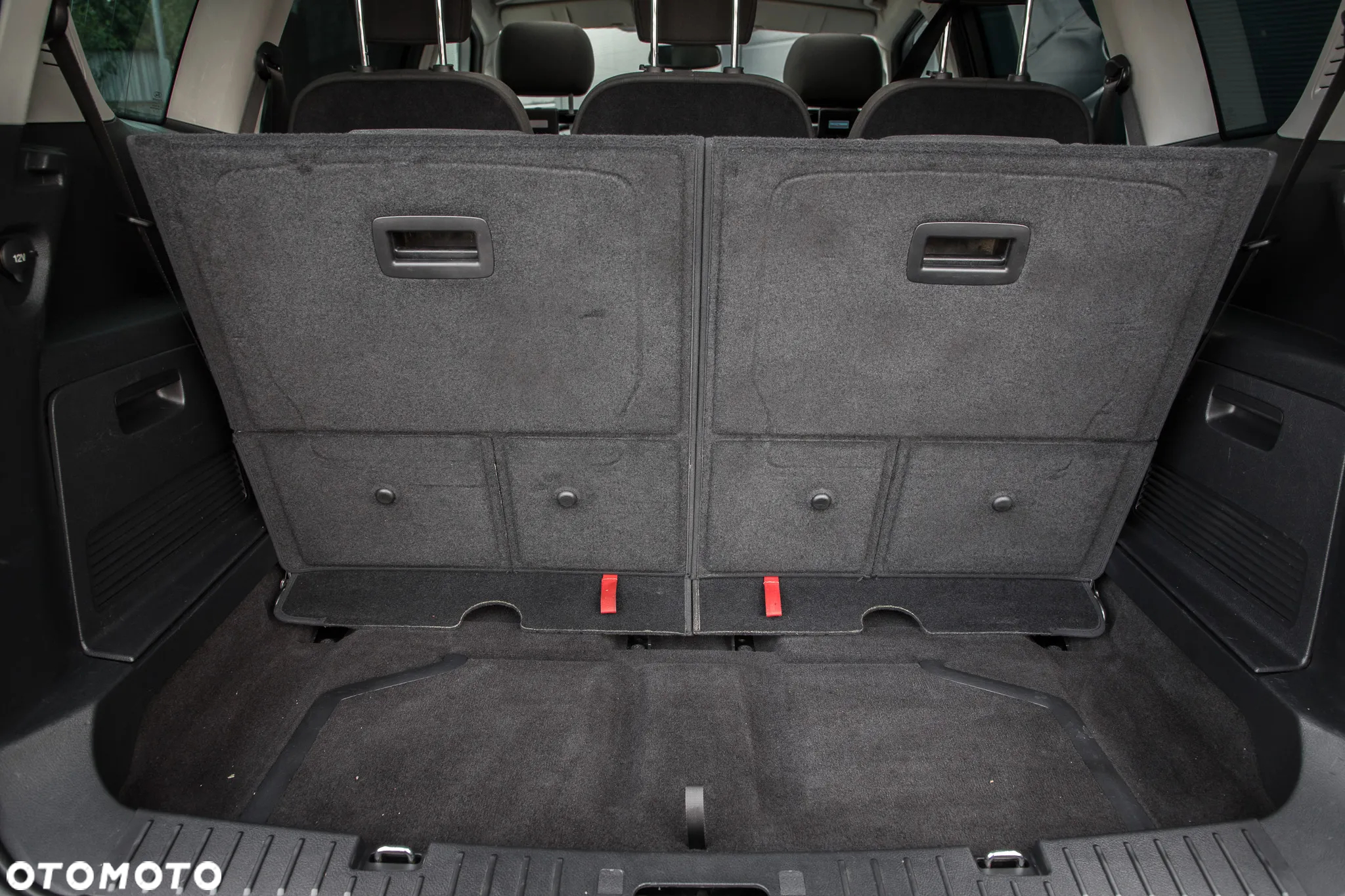 Ford S-Max - 31