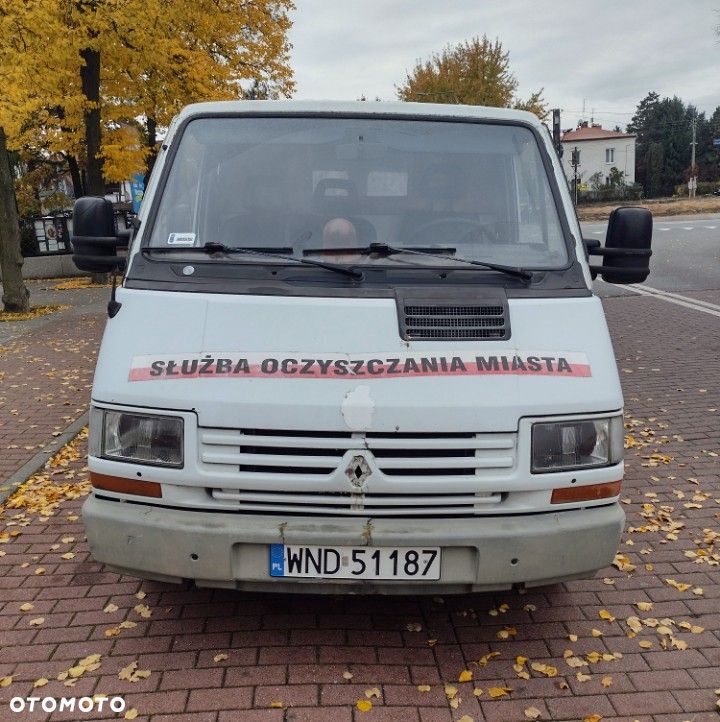Renault Trafic - 1