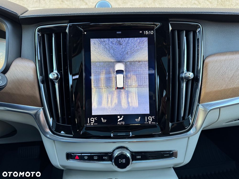 Volvo V90 D4 SCR AWD Inscription - 18