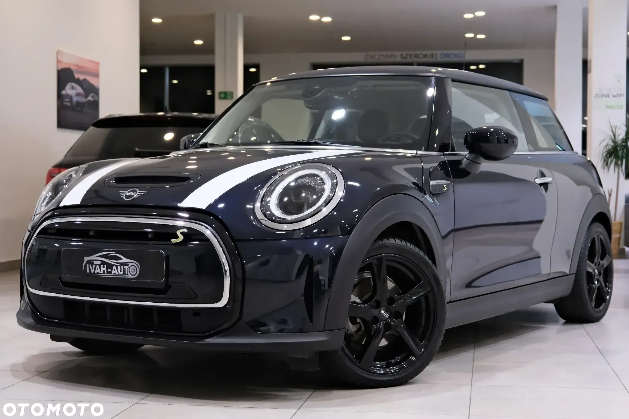 MINI Cooper SE - 21