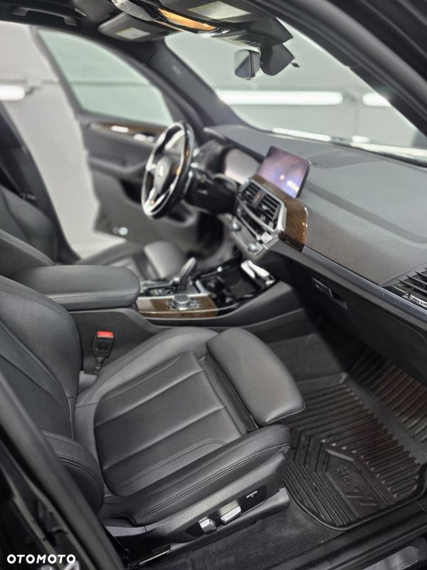BMW X3 - 22