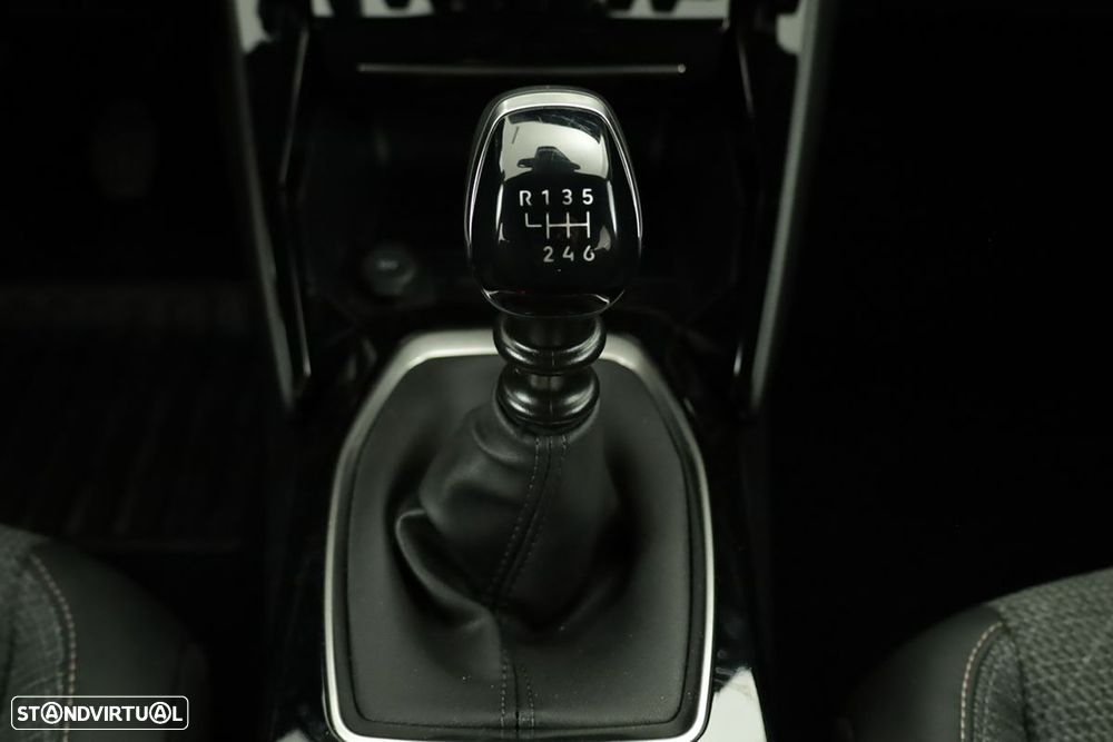 Peugeot 2008 1.2 PureTech Allure - 14