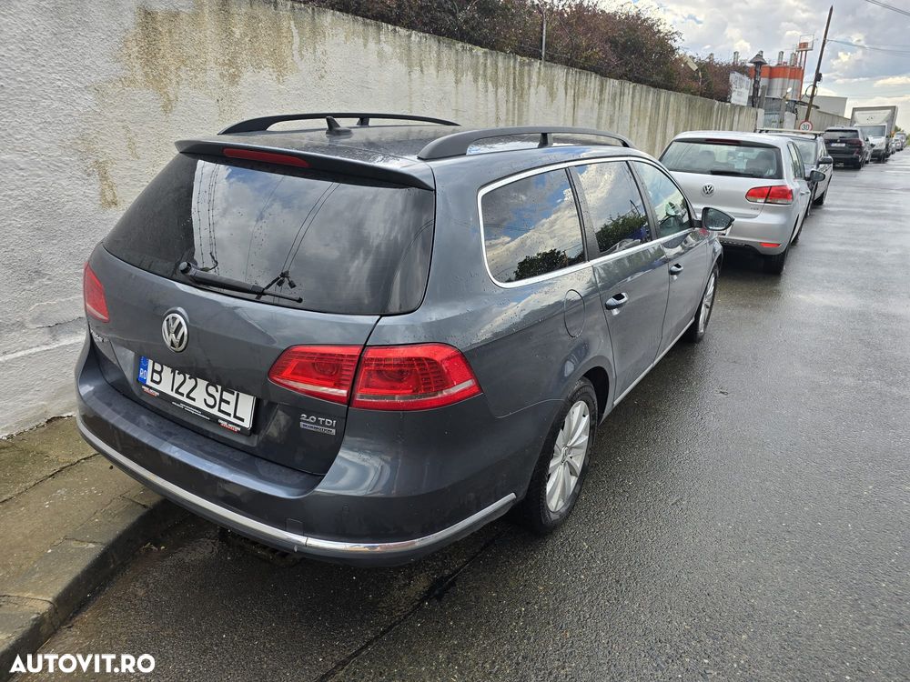 Volkswagen Passat 2.0 TDI BlueMotion Technology DSG Highline - 3