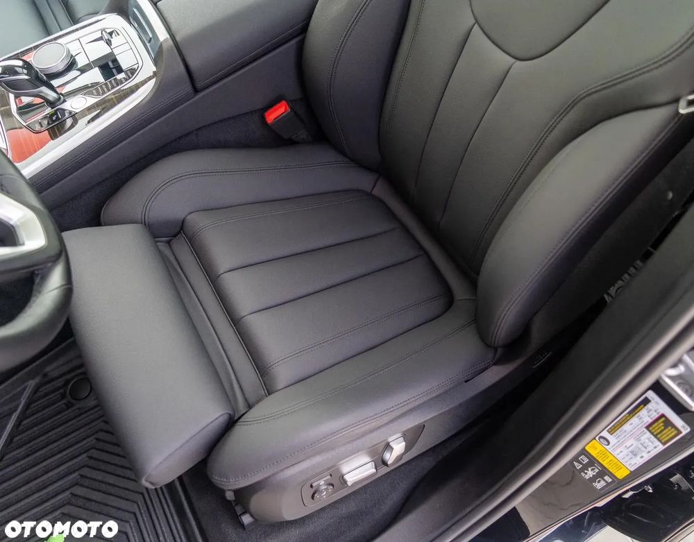 BMW X7 - 13
