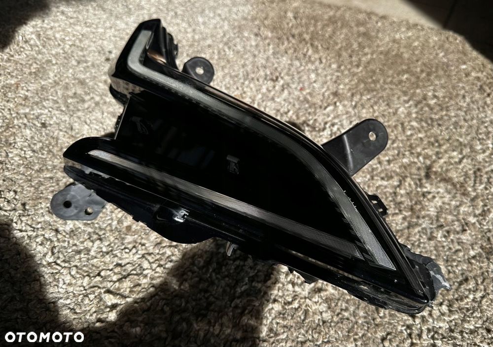 RENAULT MEGANE V 5 E TECH PRAWY HALOGEN LED ŚWIATŁO DZIENNE DRL 266009083R - 4