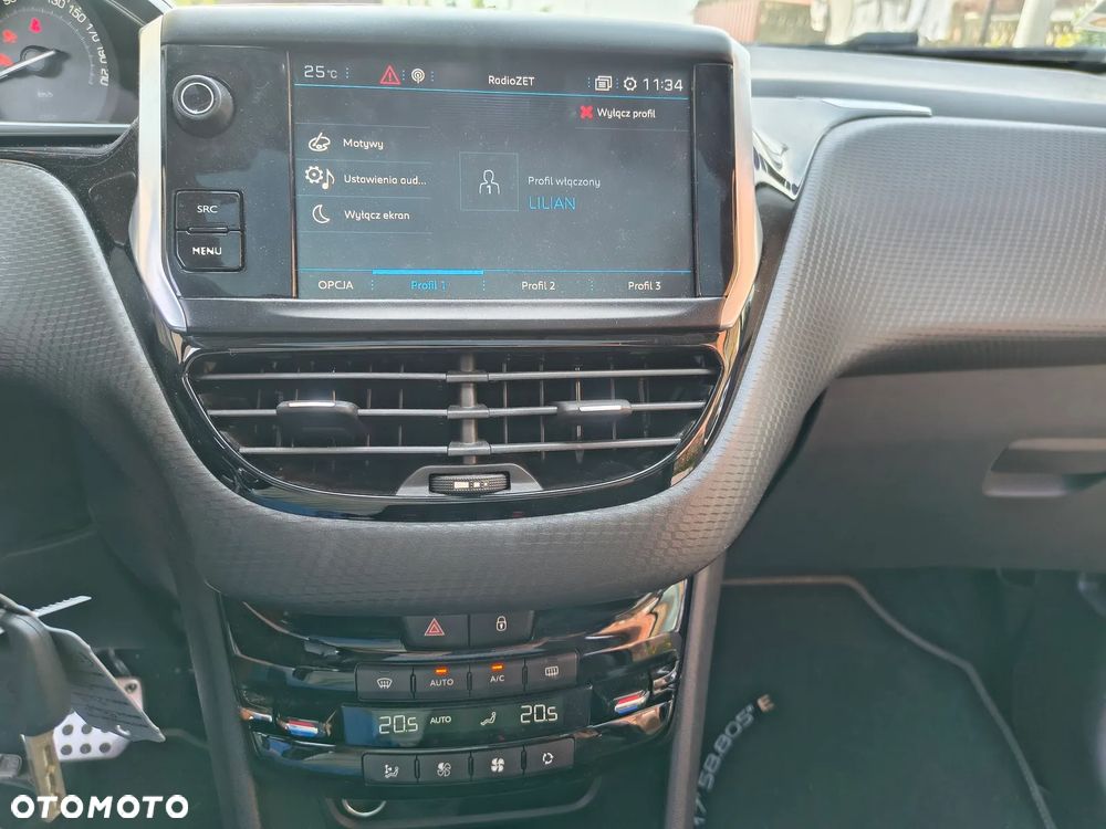 Peugeot 2008 PureTech 110 Stop&Start EAT6 Crossway - 22