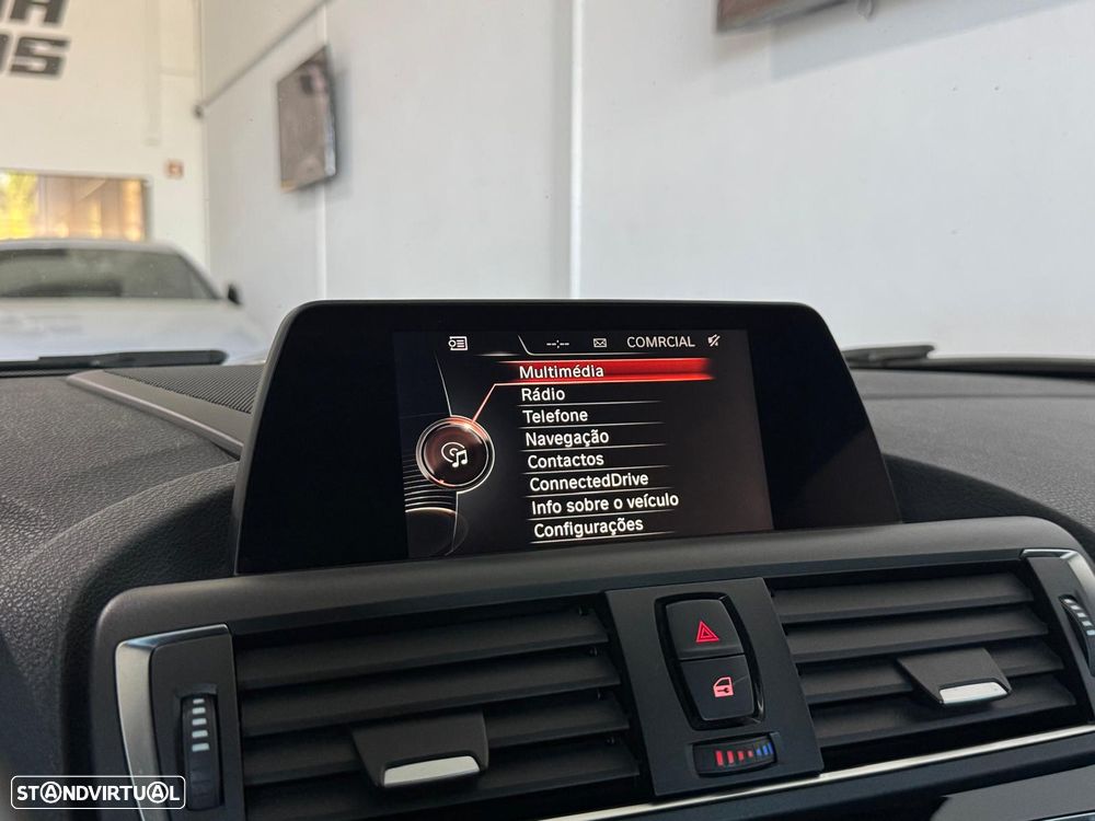 BMW 228 i Pack M Auto - 19