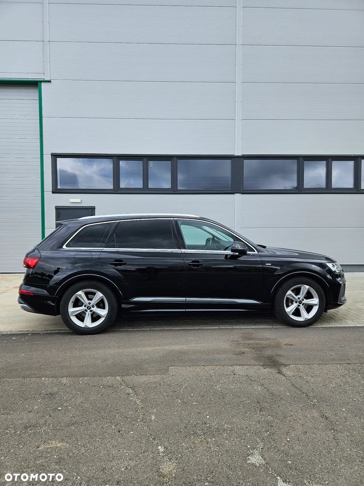 Audi Q7 - 10