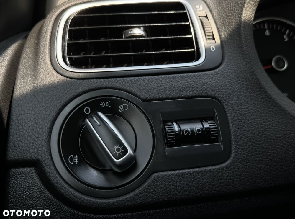 Volkswagen Polo 1.4 Life - 18