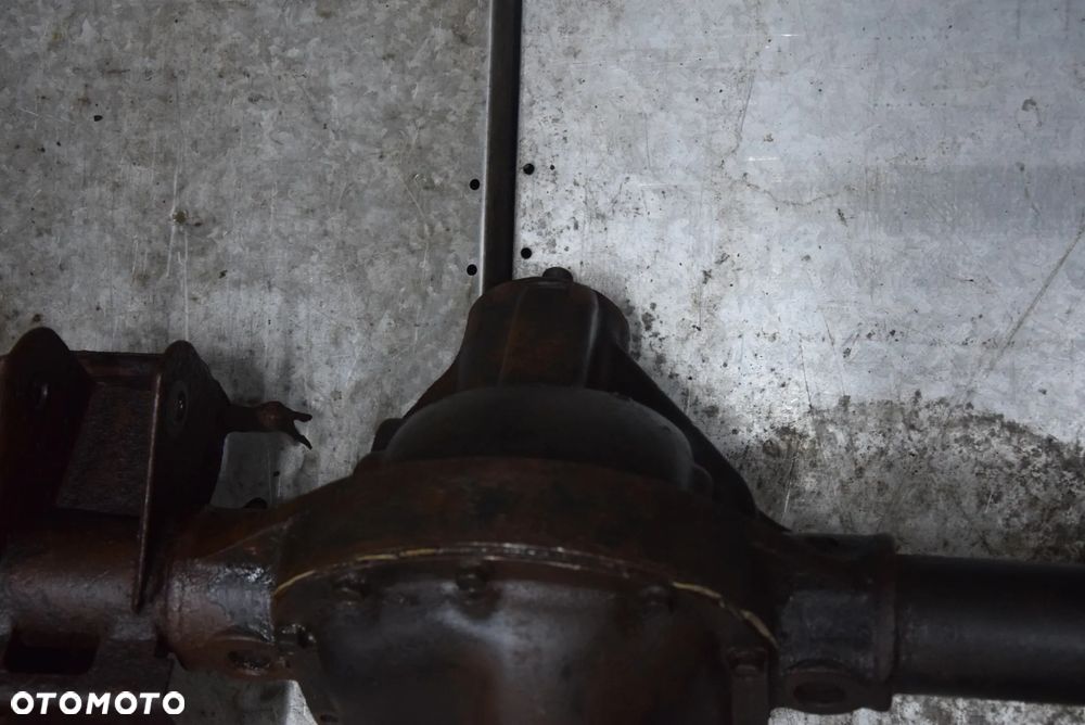 JEEP CHEROKEE XJ 2.5 TD MOST PRZÓD 41/11 - 15