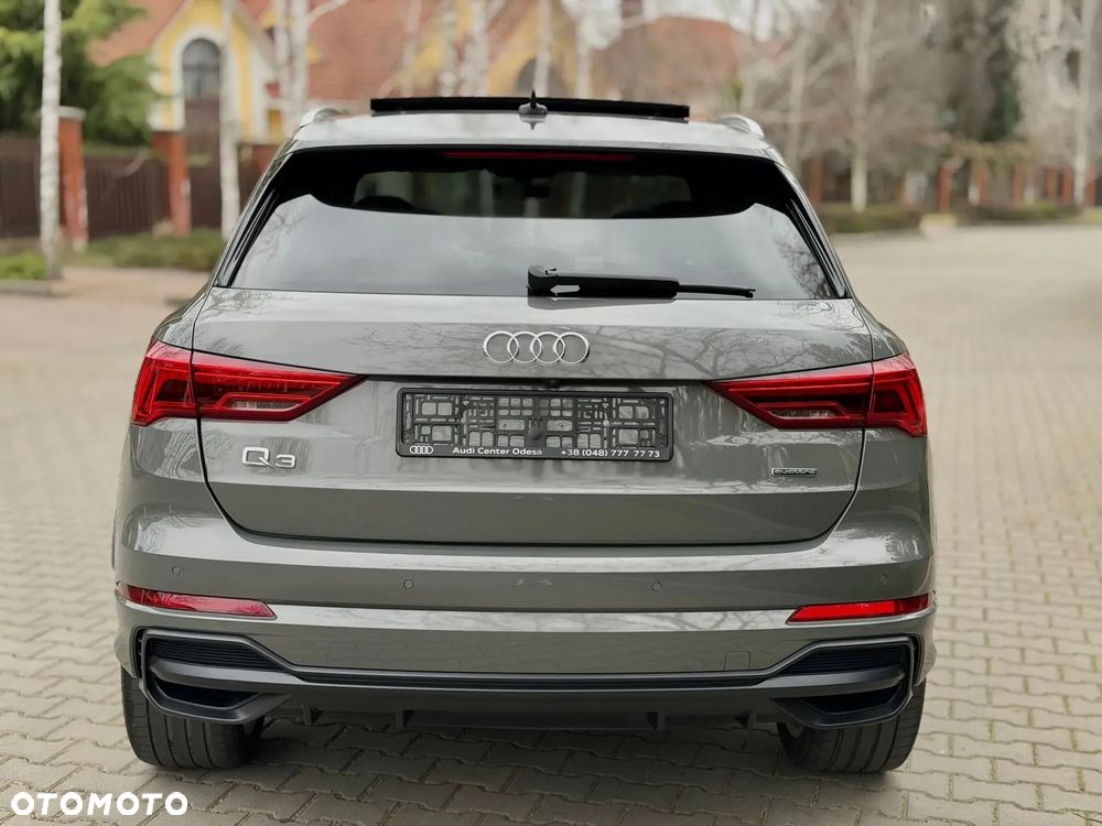 Audi Q3 2.0 TFSI Quattro Design S tronic - 9